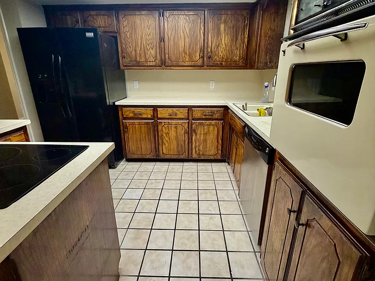 3708 Summerwind Ave — Photo 5