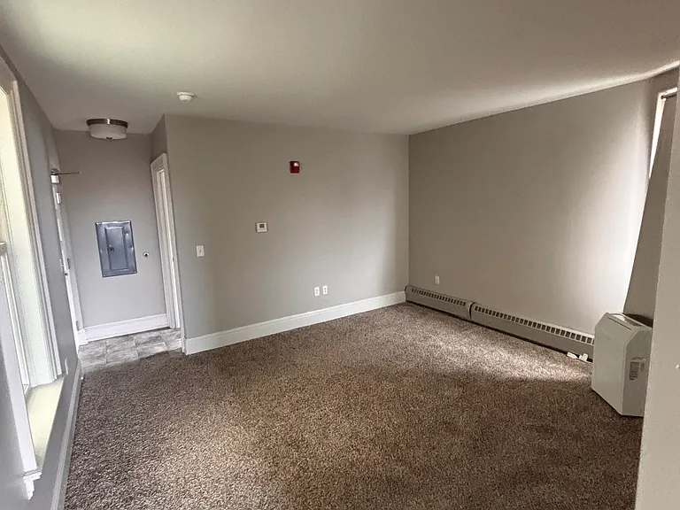 32 Johnson Park #605 — Photo 8