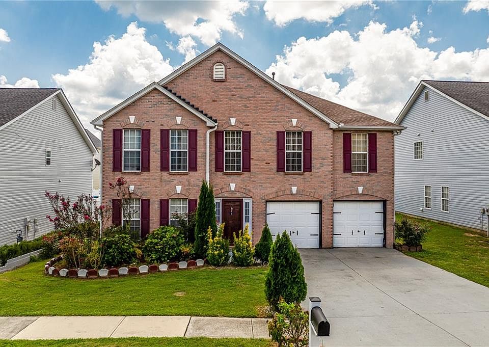 1st image of 2760 Rusticwood Dr