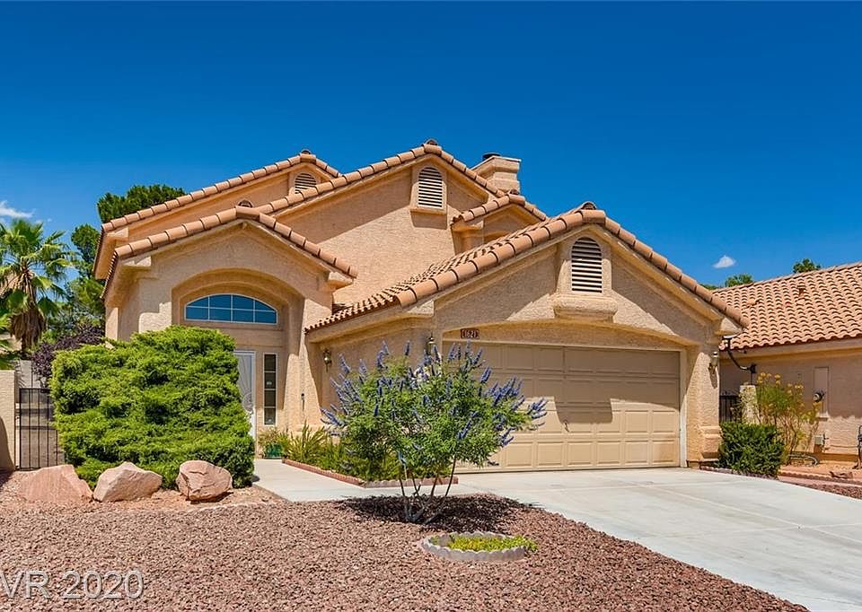1st image of 1621 Royal Canyon Dr