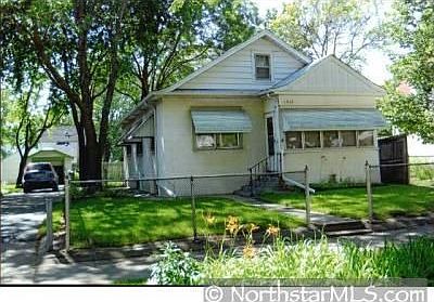 1st image of 1814 Lincoln St NE