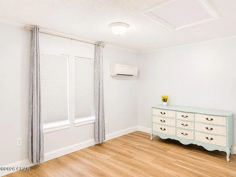 208 El Prado Pl — Photo 10