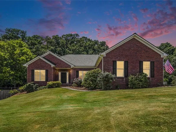 27 Shepherd Dr, Lithia Springs, GA 30122