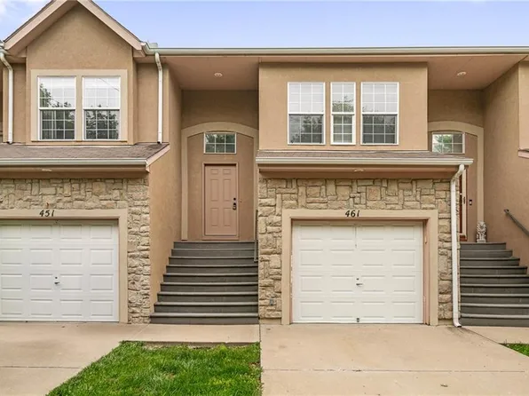 461 S Woodson Ln, Gardner, KS 66030