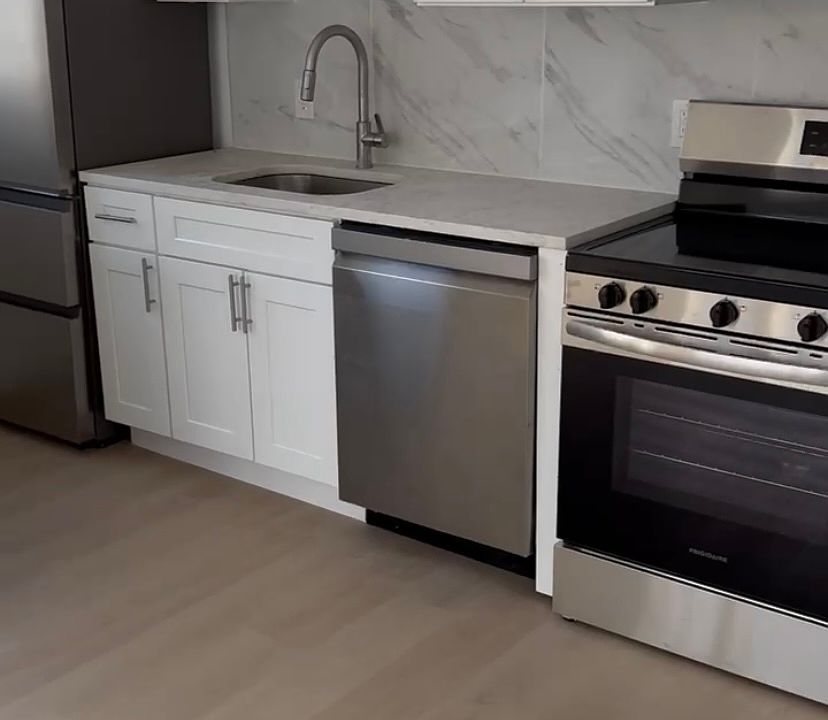 1st image of 6 Stewart Pl #3