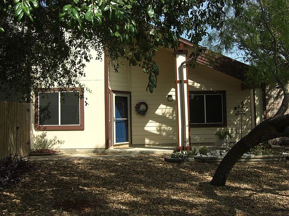 3rd image of 16303 Elk Hollow St