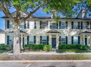 470 Sherwood Oaks Dr, Orange Park, FL 32073