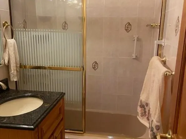 86-10 151st Avenue image 6 of 15