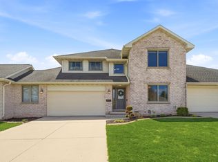 4025 Ponce De Leon Blvd, Hobart, WI 54155