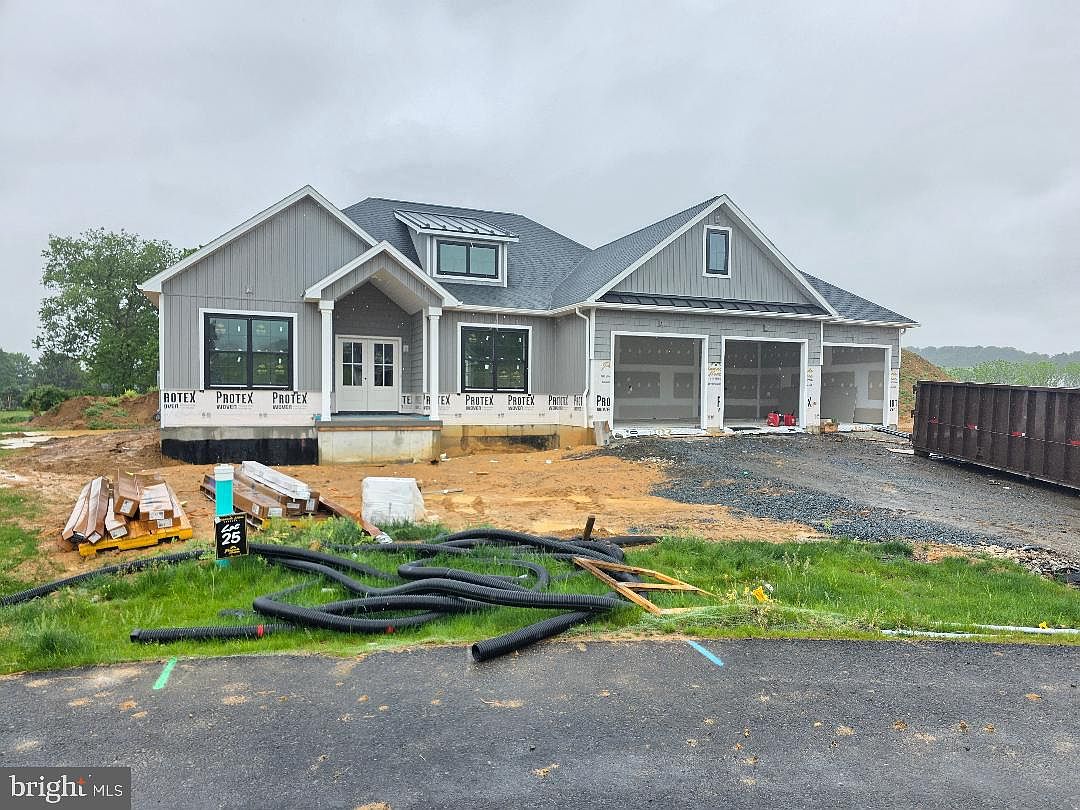 10845 Sierra Dr, Waynesboro, PA 17268 | MLS #PAFL2034922 | Zillow