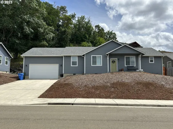 680 S Side Rd, Sutherlin, OR 97479