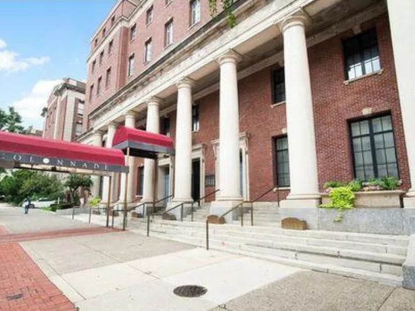 1601 Spring Garden St, Philadelphia, PA 19130