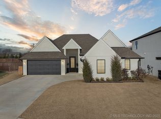 2897 E 141st Ct S, Bixby, OK 74008