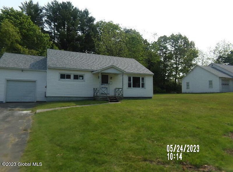 2nd image of 21 Spring Street