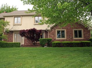 4918 Essex Dr, Carmel, IN 46033