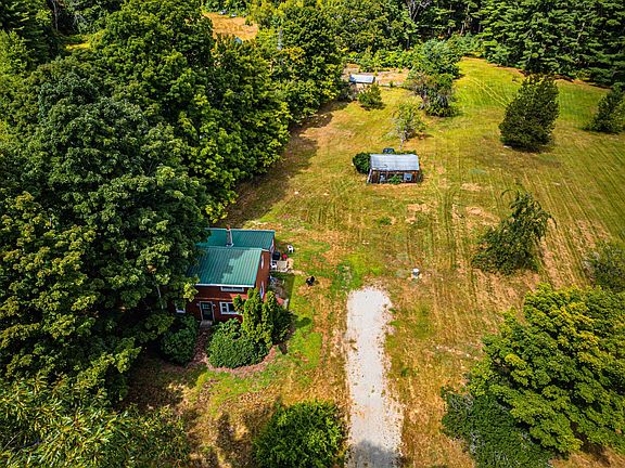 2nd image of 109 Green Road