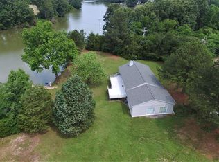 434 Silverleaf Dr, Hague, VA 22469