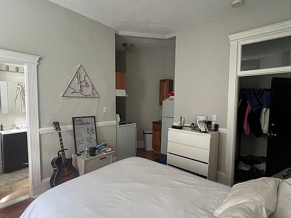 2nd image of 38 Hemenway St APT 13