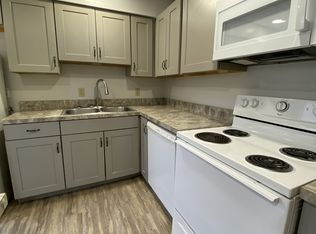 181 Armstrong St APT B, Keyser, WV 26726