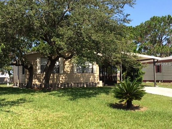 2nd image of 407 SW Village Cir