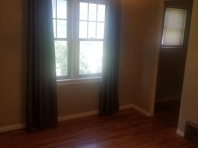 2221 Main St — Photo 23