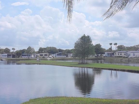 Lake Offers Small Boat Access