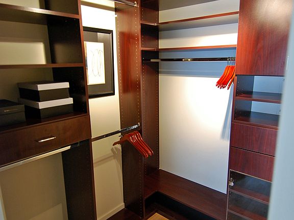 4th image of 355 1st St Unit 807