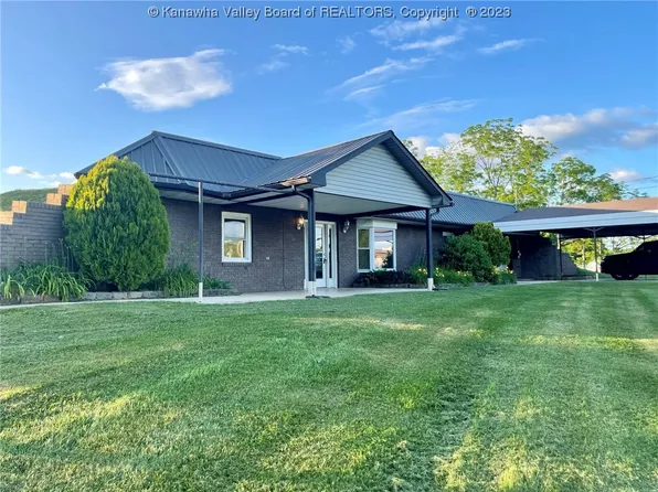 246 Angel Ridge Rd, Ripley, WV 25271