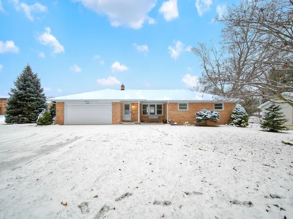 1695 Springport Rd, Jackson, MI 49202