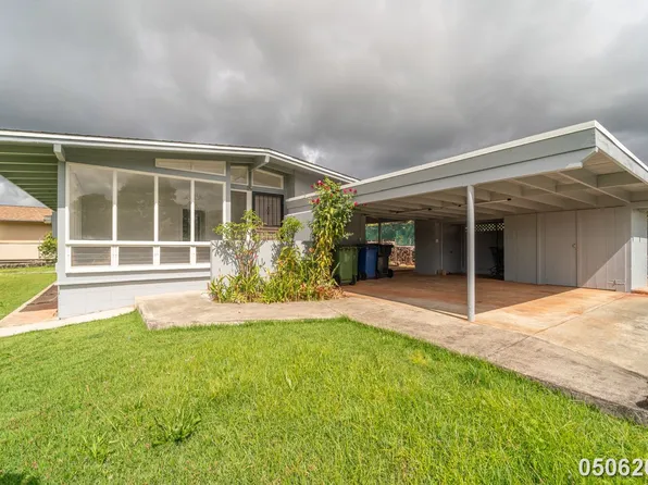 207 Kaliponi St, Wahiawa, HI 96786