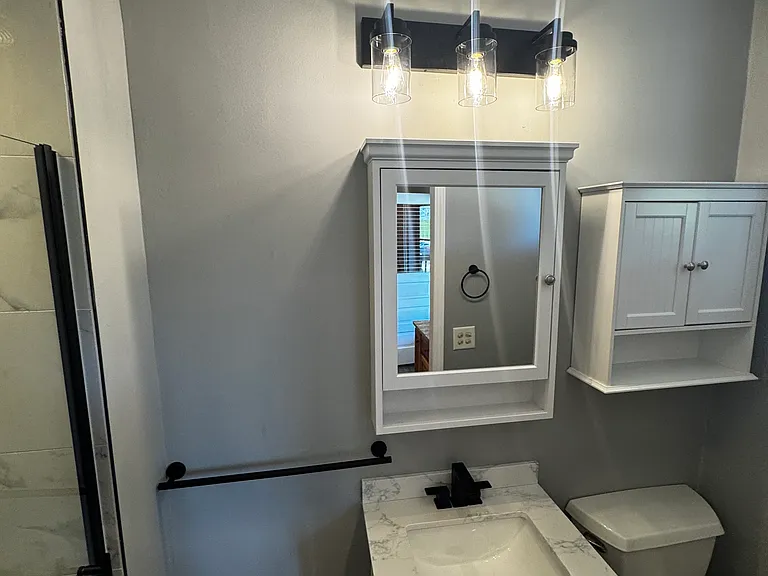 511 E 2nd St #1 — Photo 7