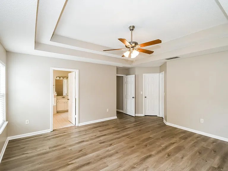 3949 Leatherwood Dr — Photo 9