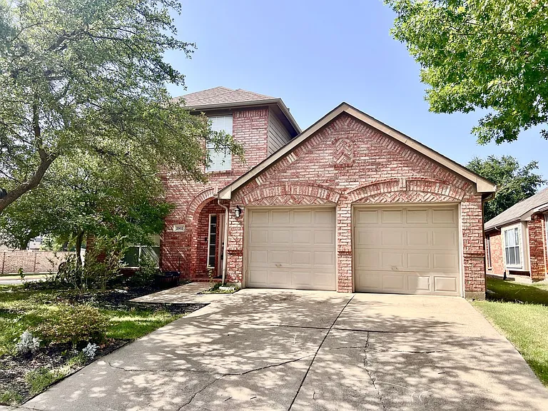 2902 Cedar Wood Dr — Photo 10