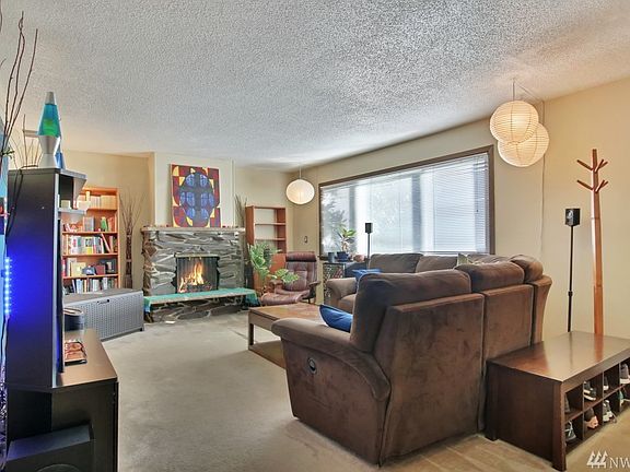 5th image of 2310 S Pinebrook Ln #32