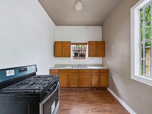 4th image of 656 N San Ignacio Ave #101