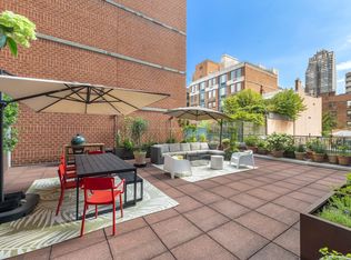 404 E 76th St APT 2B, New York, NY 10021