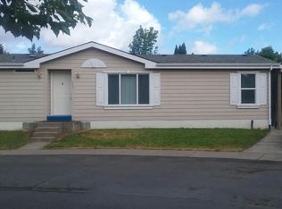 732 NE Mariners Loop, Portland, OR 97211