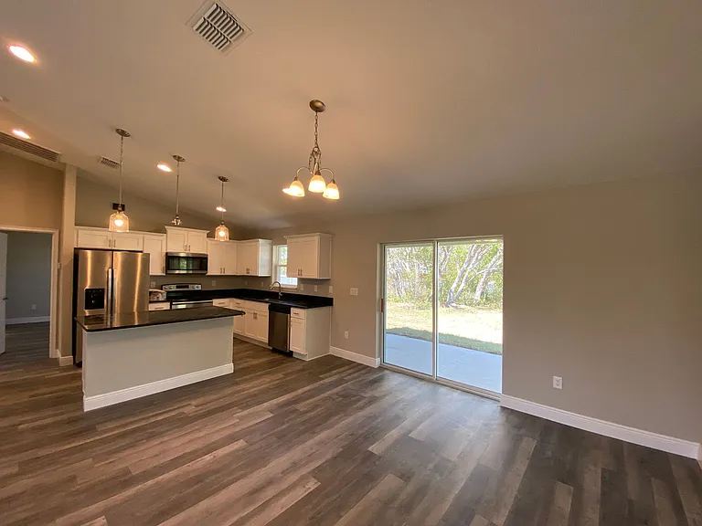 5221 SW 115th Loop — Photo 7