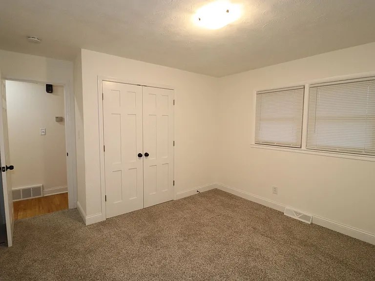 517 Maple St — Photo 7