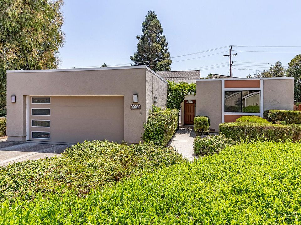 1st image of 809 Runningwood Cir