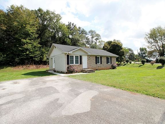 3rd image of 146 Lynns Dr