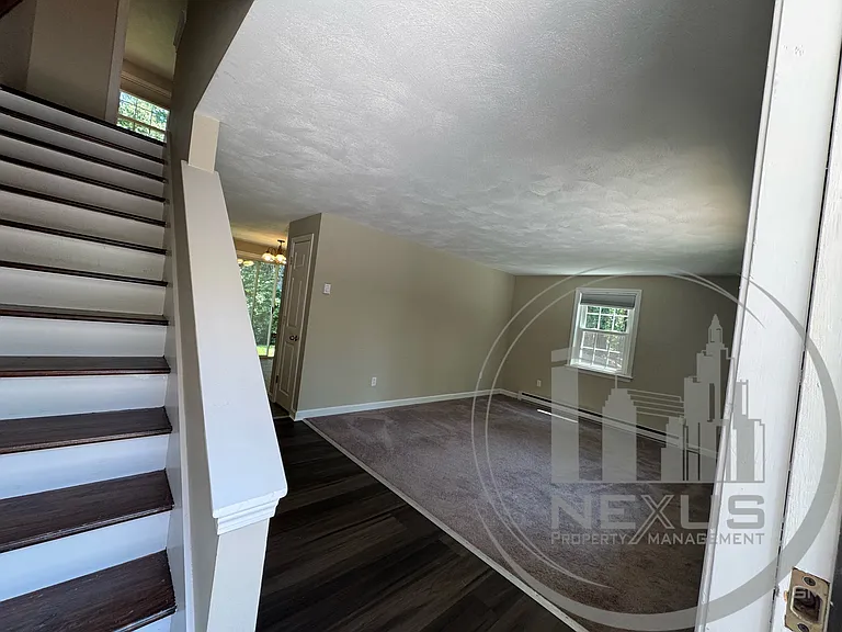 10 Nichols St #4 — Photo 24
