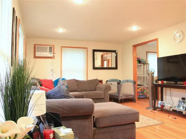 201 Sherman St #B, Cambridge, MA 02140