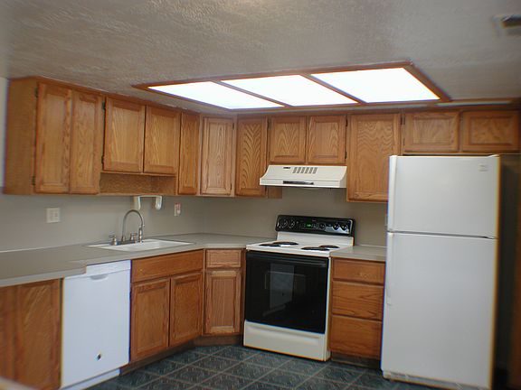 2 Kitchen View 1_06162014