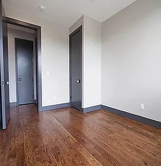 79 Stanhope St #2A — Photo 5