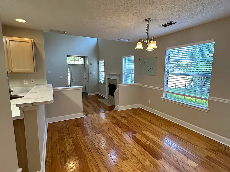 5035 Mint Hill Ct — Photo 5