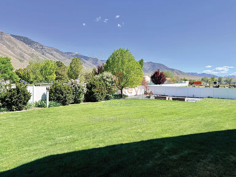 1602 Breeze Dr, Lake Point, UT_05042026