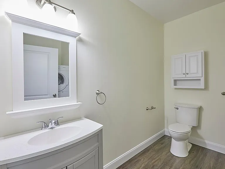 Small 1-Bedroom