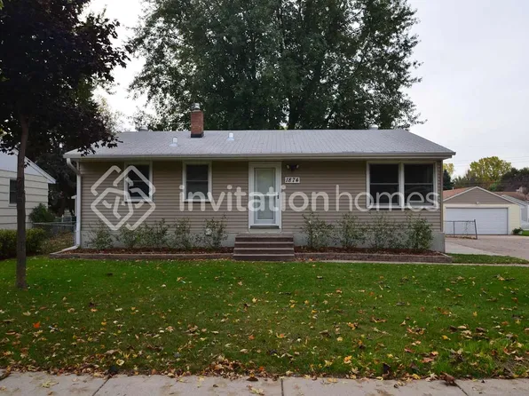 1874 7th St, White Bear Lake, MN 55110