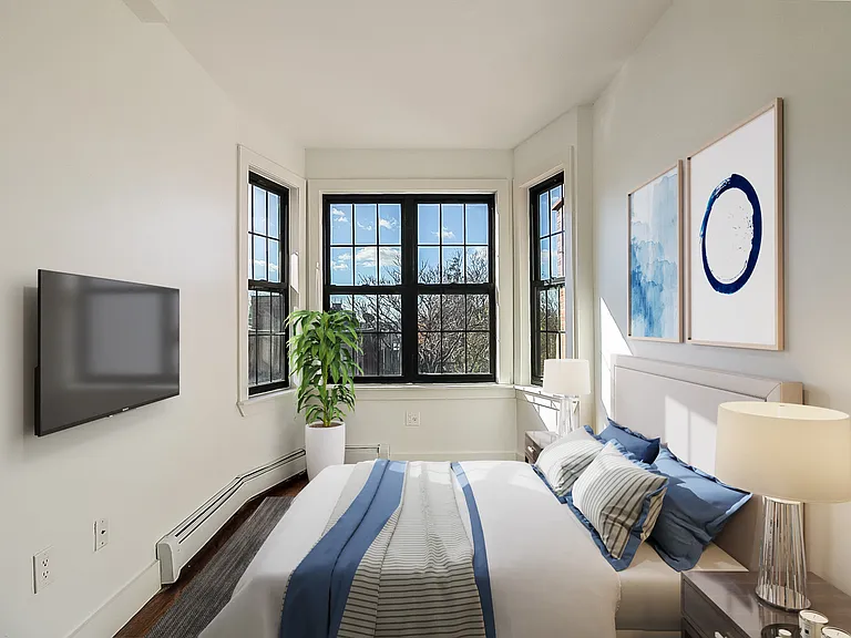 820 Knickerbocker Ave #3R — Photo 4